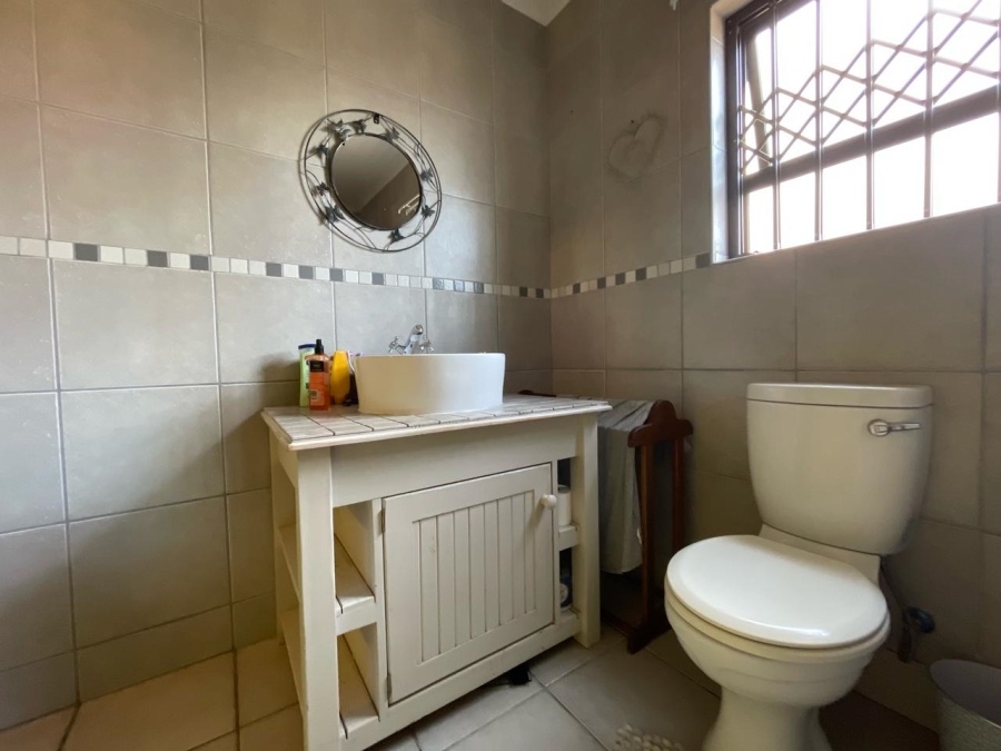 2 Bedroom Property for Sale in Noorsekloof Eastern Cape